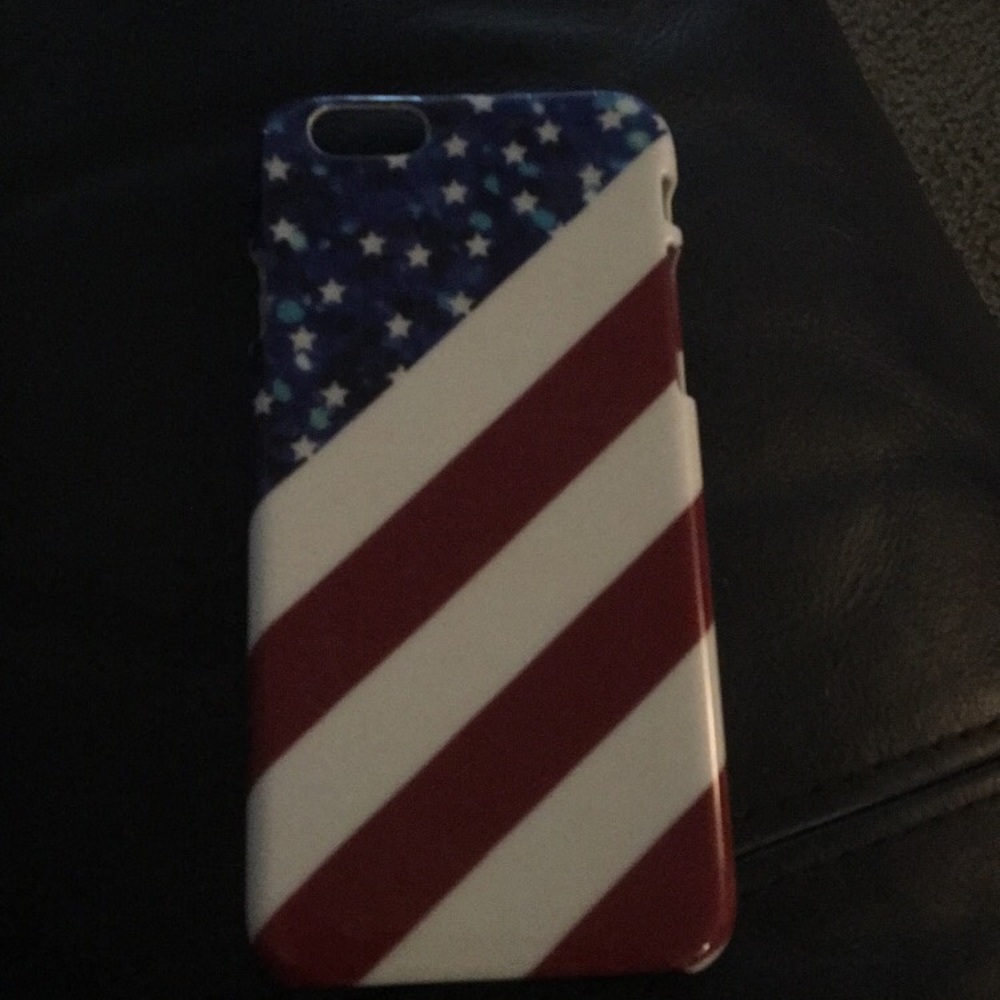 Two patriotic iPhone 6s cases